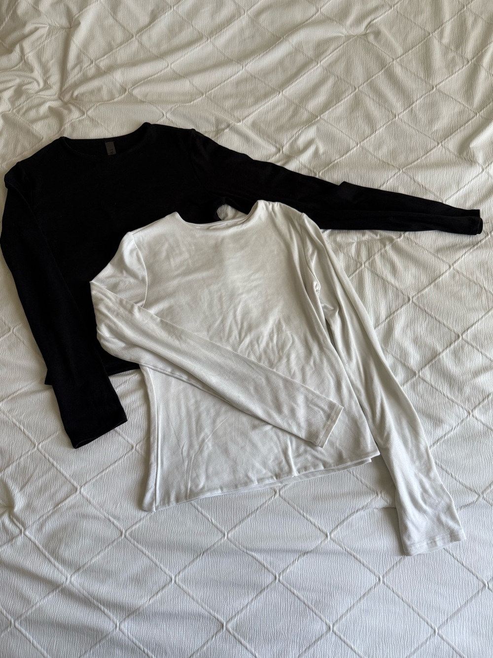 Basic Long Sleeve Tops (2 pack)